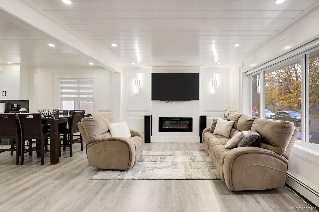 Additional image 5 of 2710 Victor Street, Victoria, BC, V8R 4E4