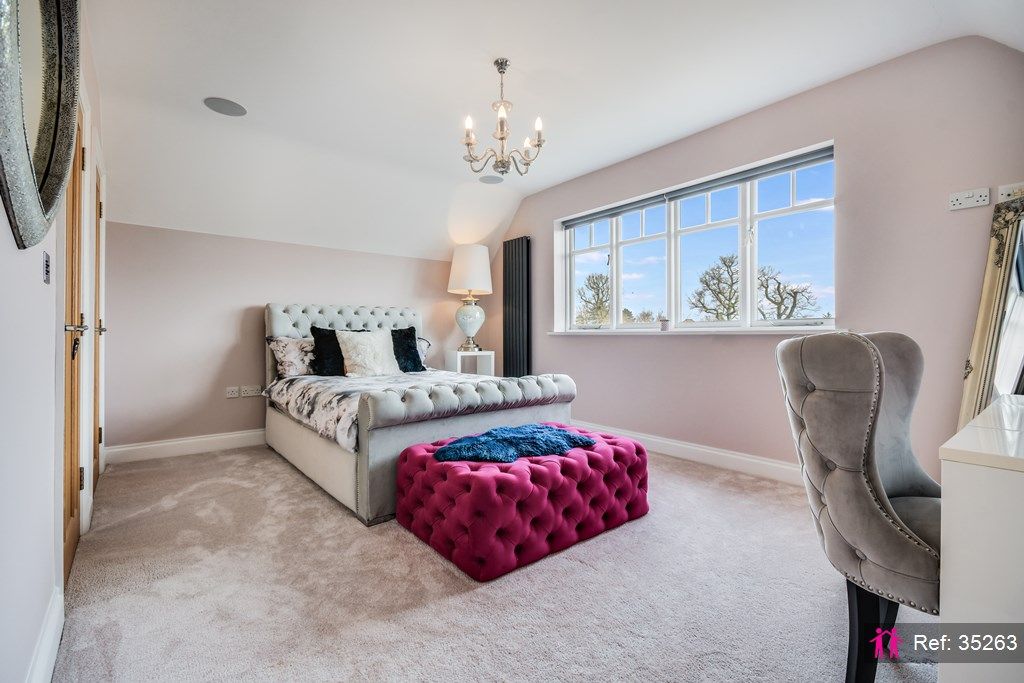 Additional image 7 of 5 bed detached house to rentRoundwood Avenue, Brentwood CM13