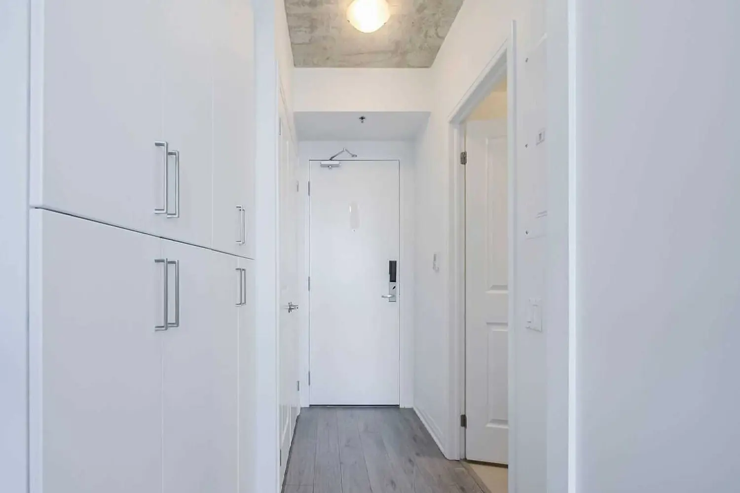 Additional image 10 of 1900 Simcoe Street 436