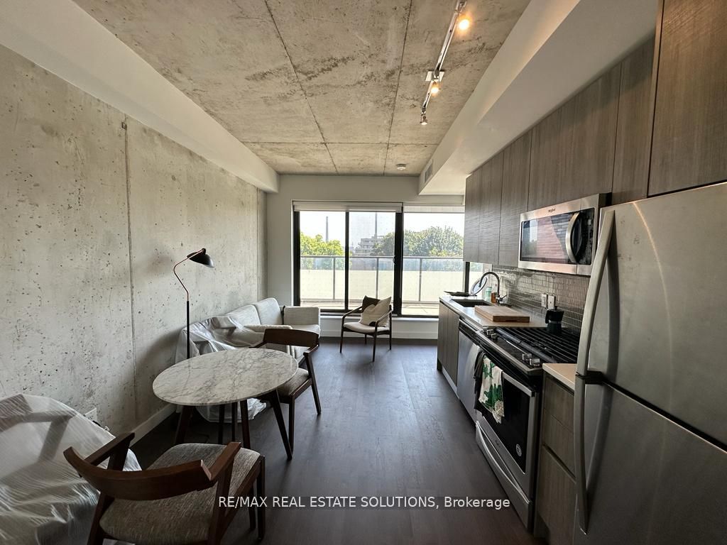 Additional image 3 of 425-246 Logan Avenue, Toronto, ON, M4M 0E9