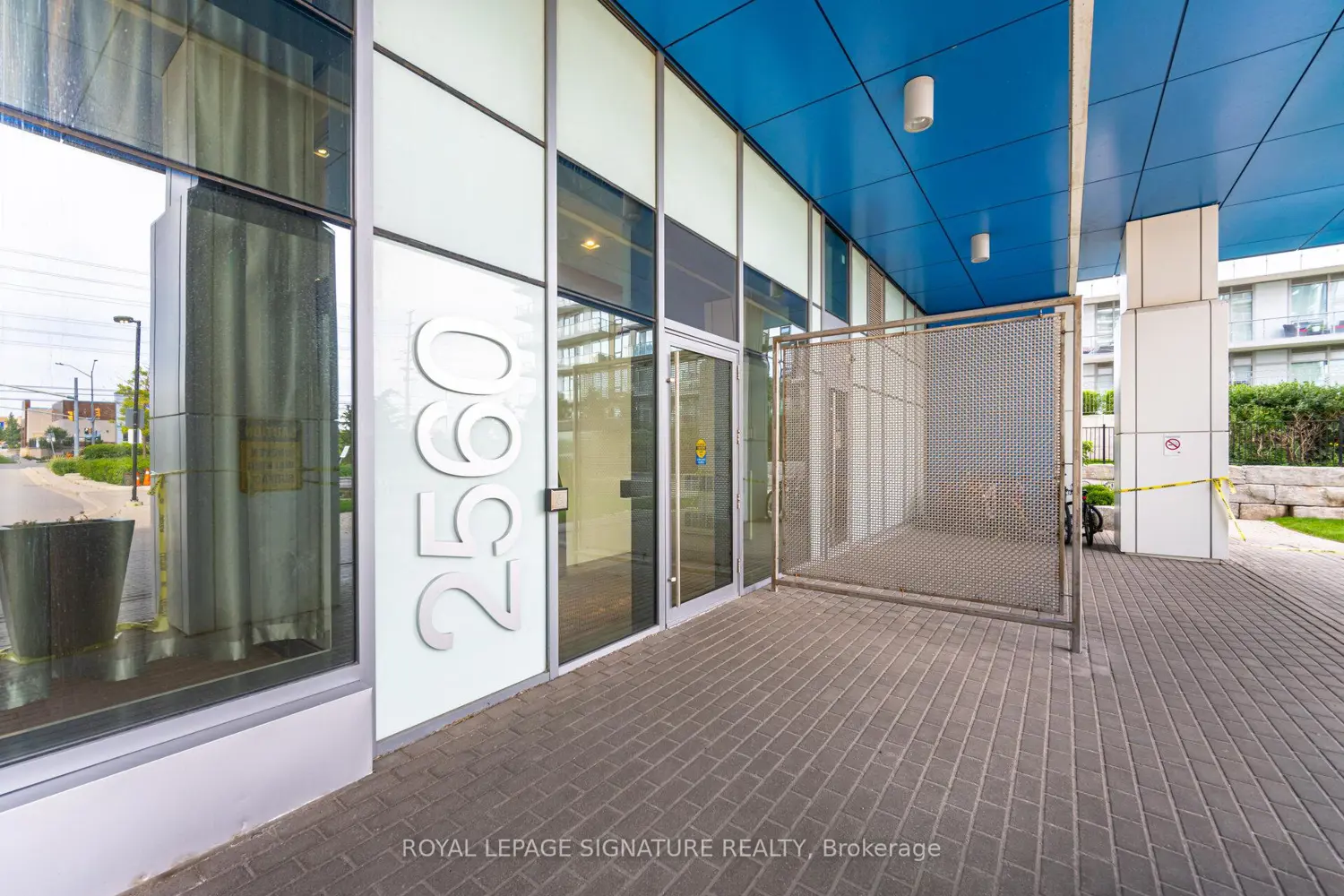 Additional image 2 of 2560 Eglinton Avenue 313