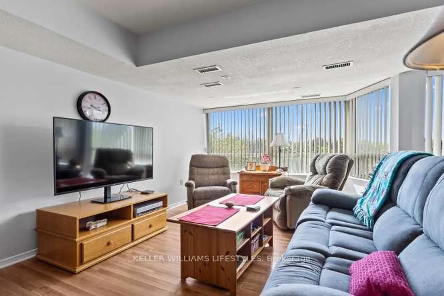 Additional image 7 of 521 Riverside Drive 602