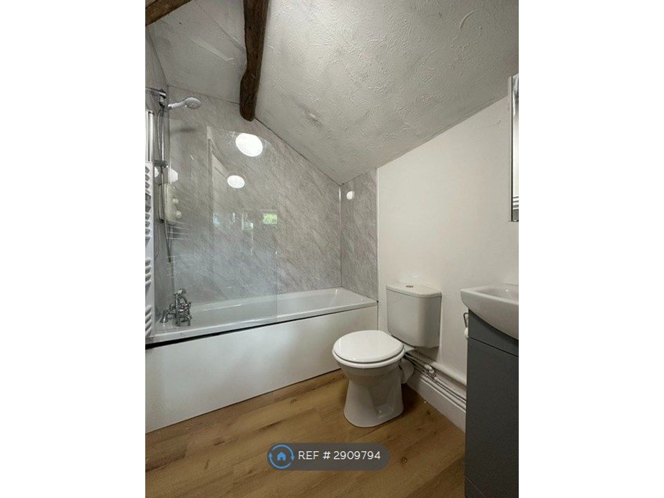 1 bed flat to rentLlanrhydd, Ruthin LL15 photo 5