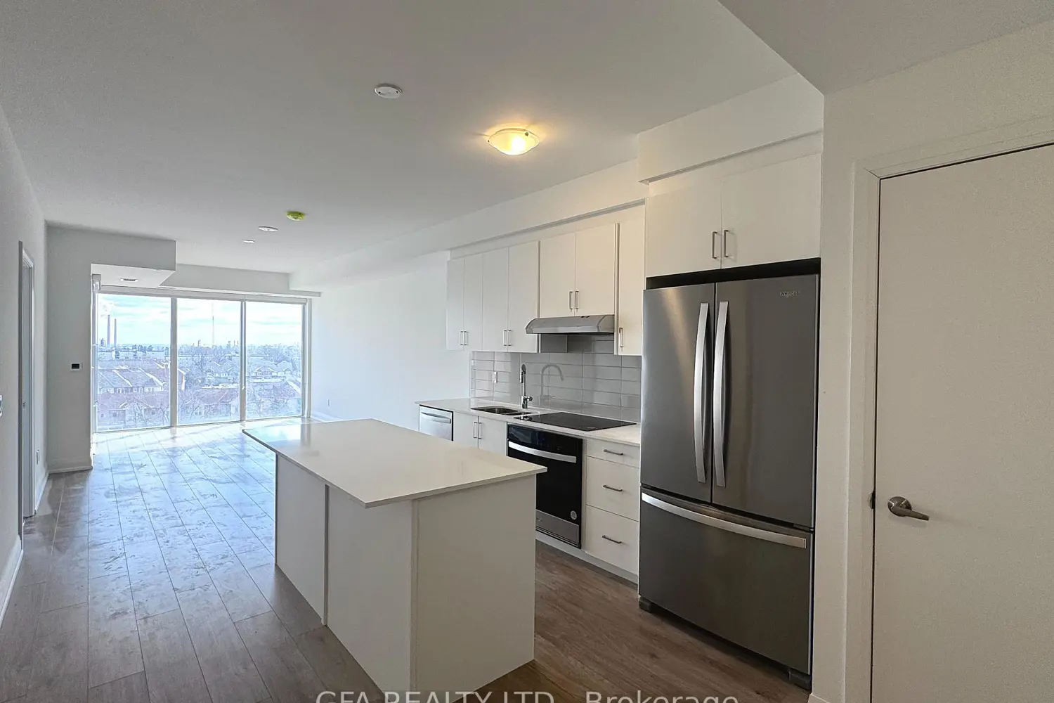 Additional image 3 of 1035 Southdown Road 707