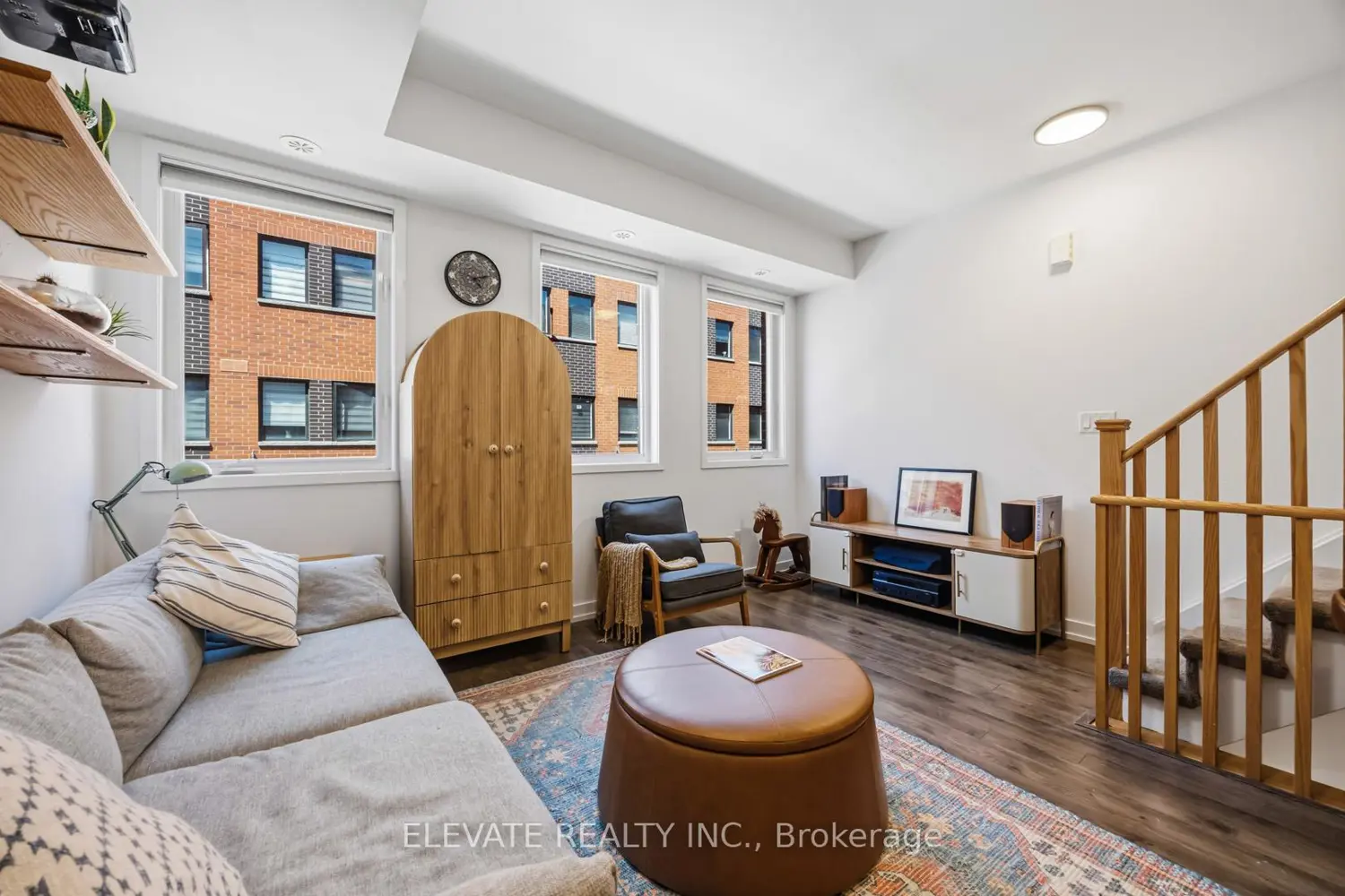 Additional image 2 of 869 Wilson Avenue 43