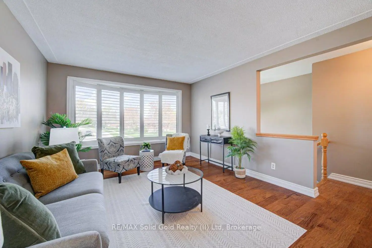 682 Glen Forrest Boulevard photo 3