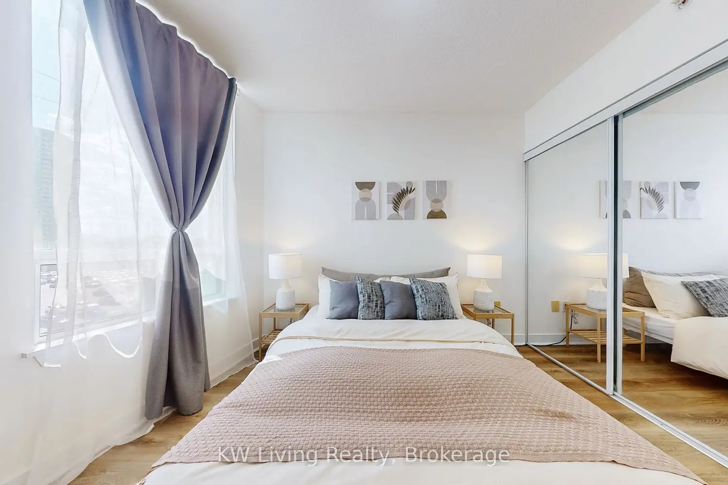 Additional image 9 of 5740 Yonge Street 409