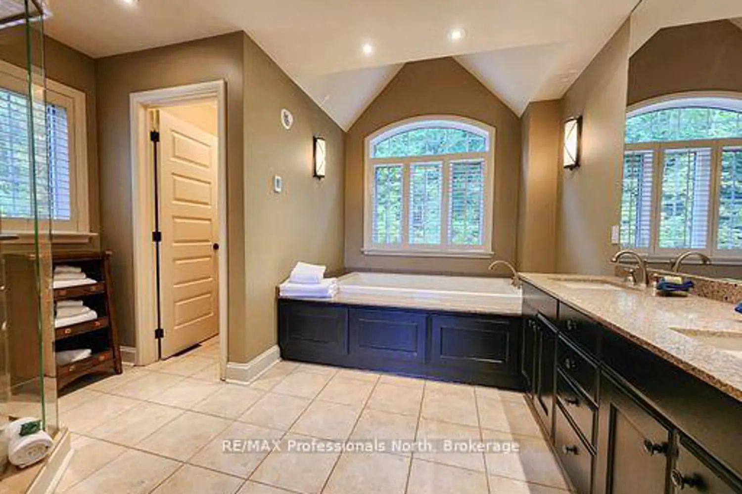 Additional image 7 of 3876 Muskoka Road 118 Sandfield 2, Week 10