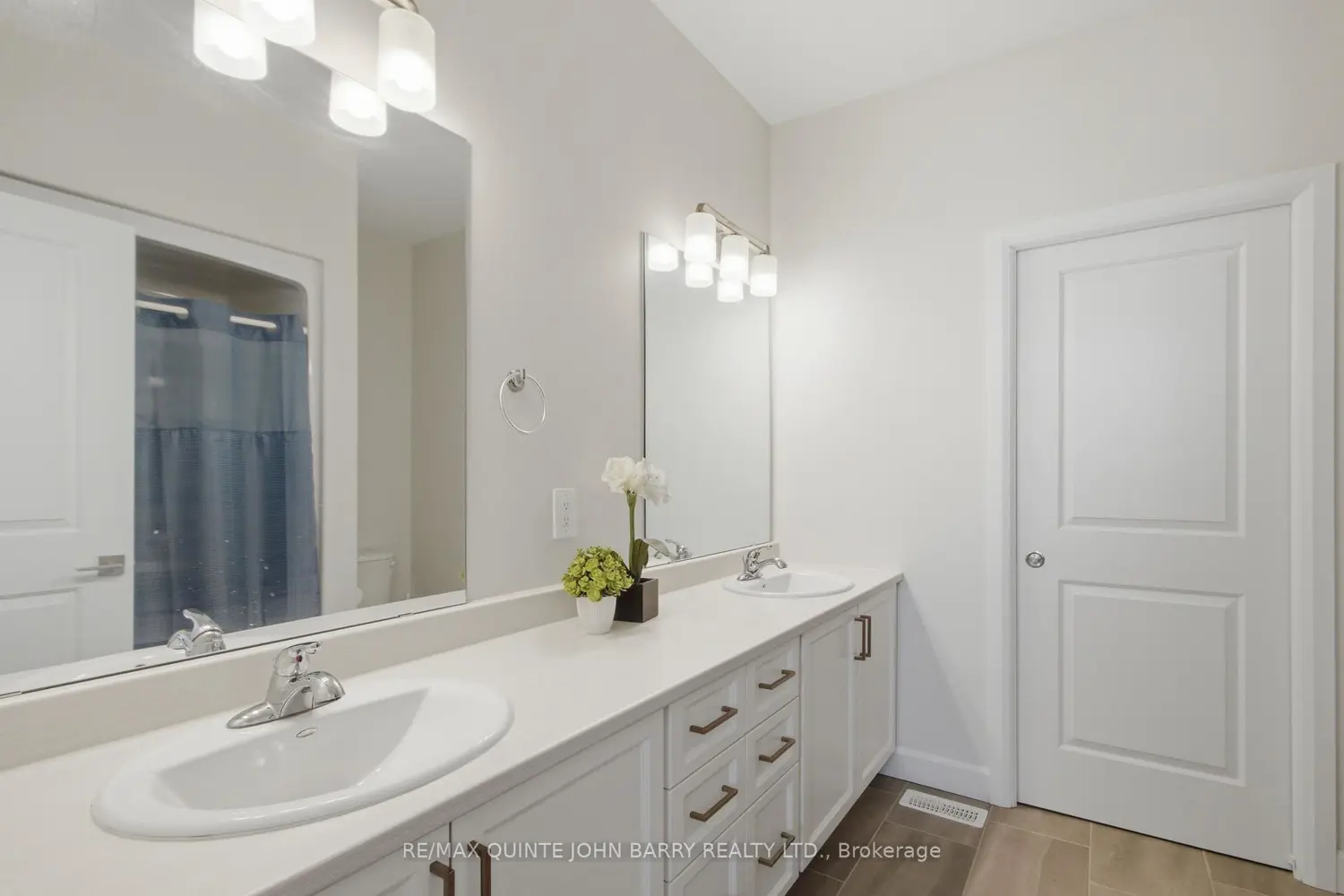 Additional image 9 of 55 Athabaska Drive