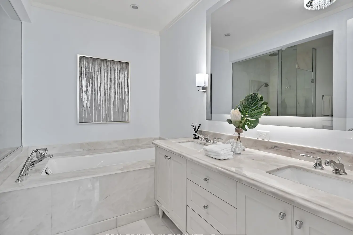 Additional image 17 of 183 Wellington Street 3803