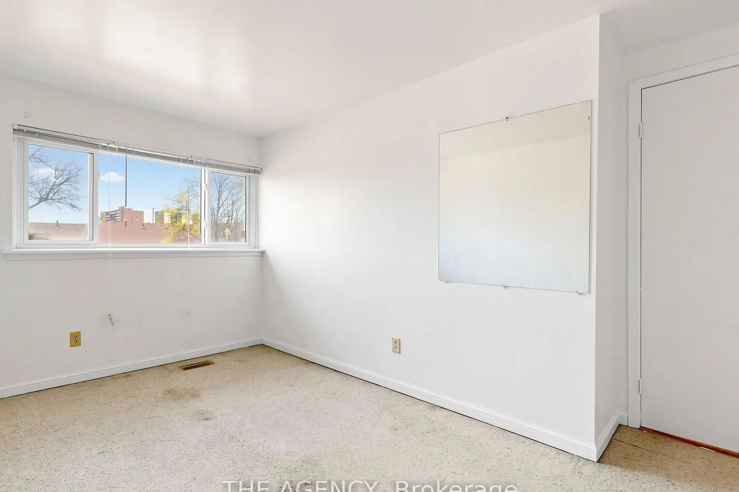 Additional image 11 of 1559 Albion Road #33