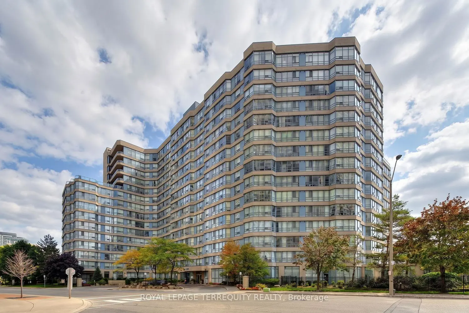 250 Webb Drive 1512