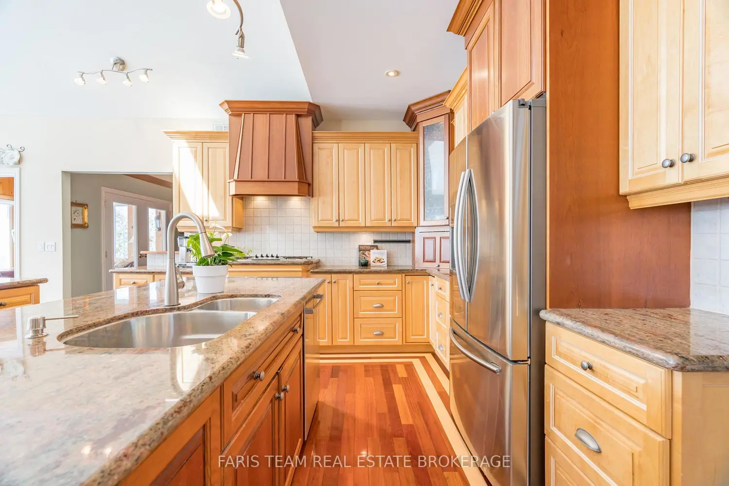 24 Finley Drive photo 3
