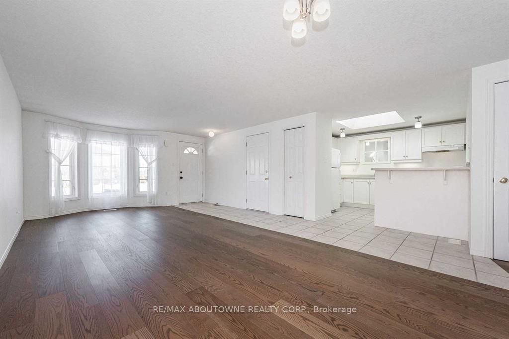 Additional image 4 of MAIN-51 Boulder Crescent, Guelph, ON, N1G 5A2
