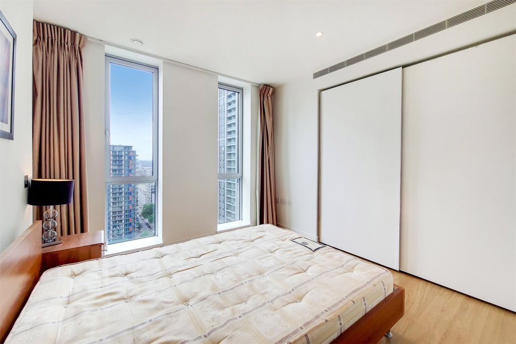 Additional image 9 of 2 bed flat to rentPan Peninsula Square, London E14