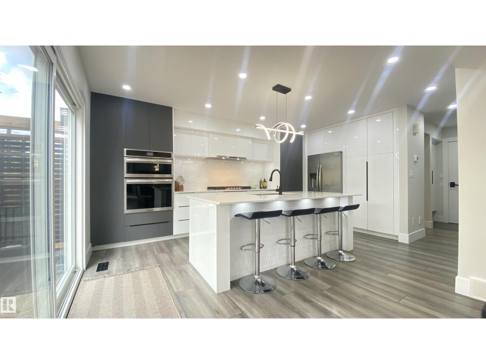 Additional image 2 of 7604 181 Street NW, Edmonton, AB, T5T1Z7