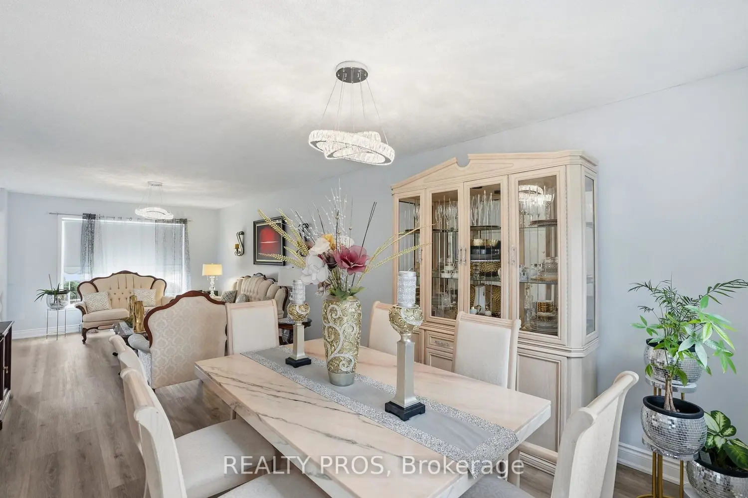 Additional image 10 of 38 Pebble Beach Court