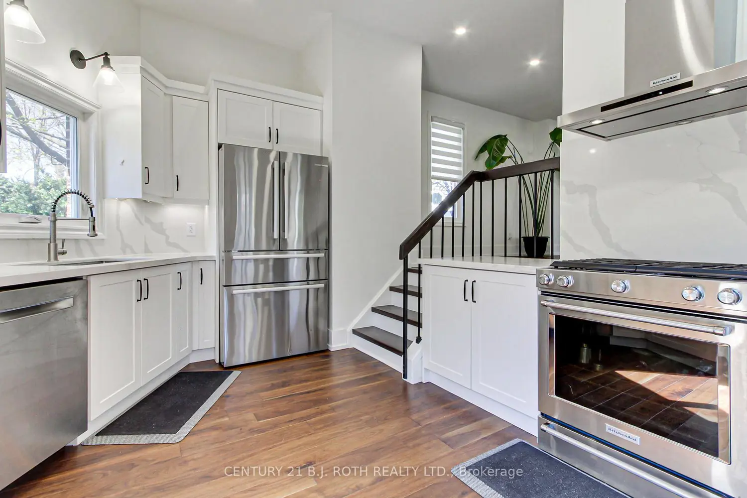 Additional image 7 of 2931 Saint Malo Circle