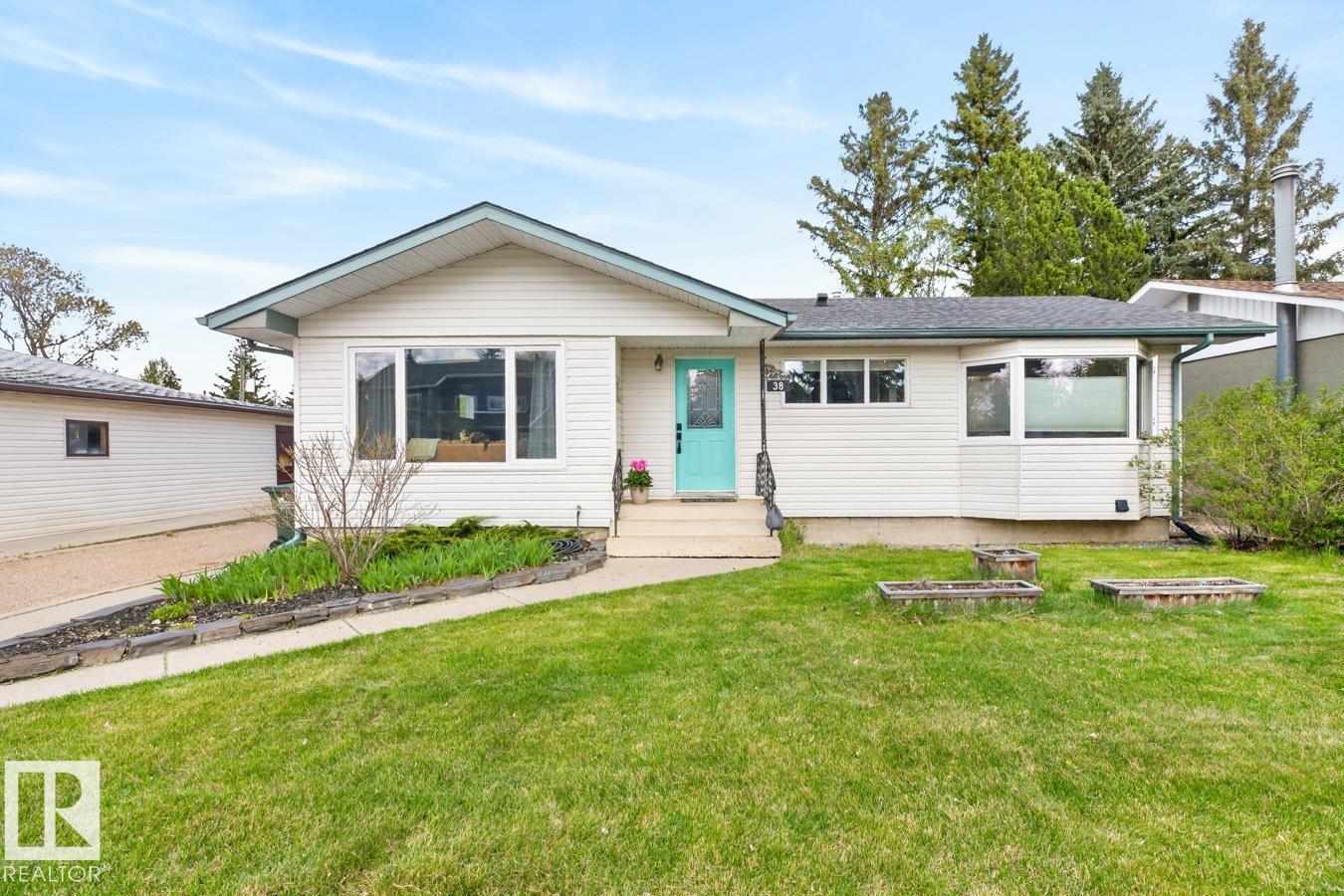 38 Pine Street, Sherwood Park, AB, T8A1G5