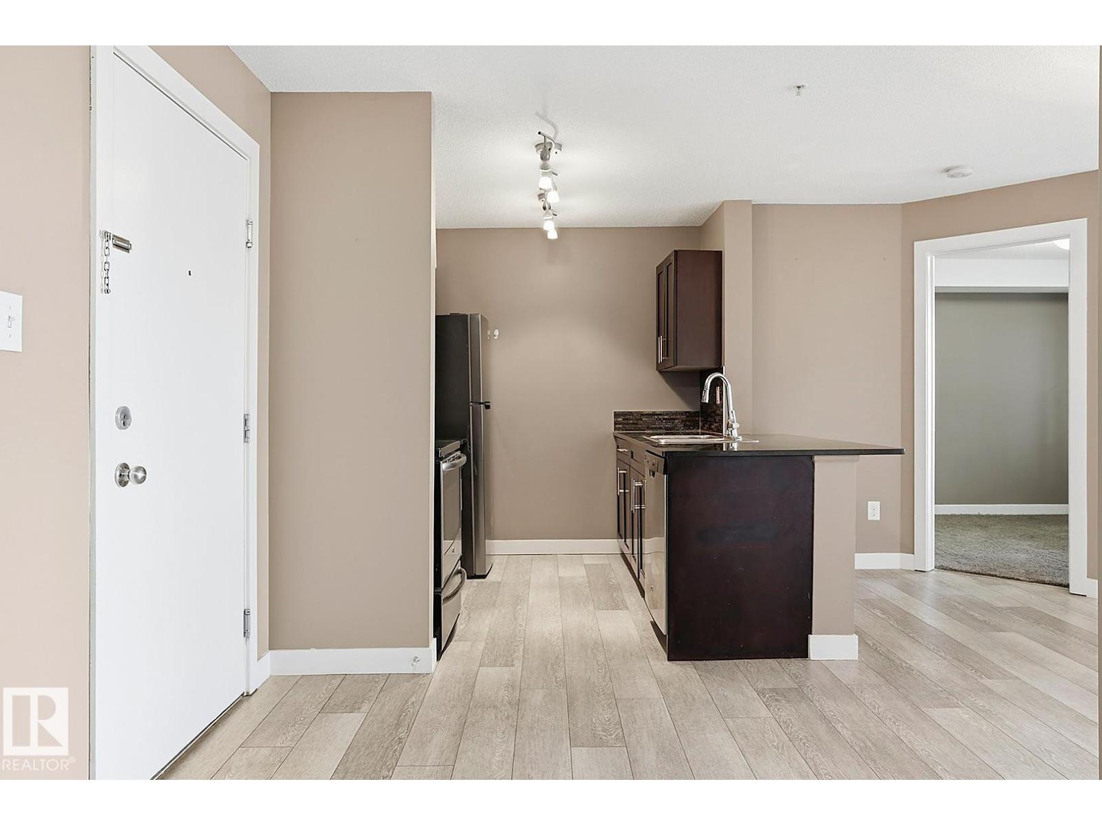 Additional image 5 of 109-11803 22 Avenue SW, Edmonton, AB, T6W2R9