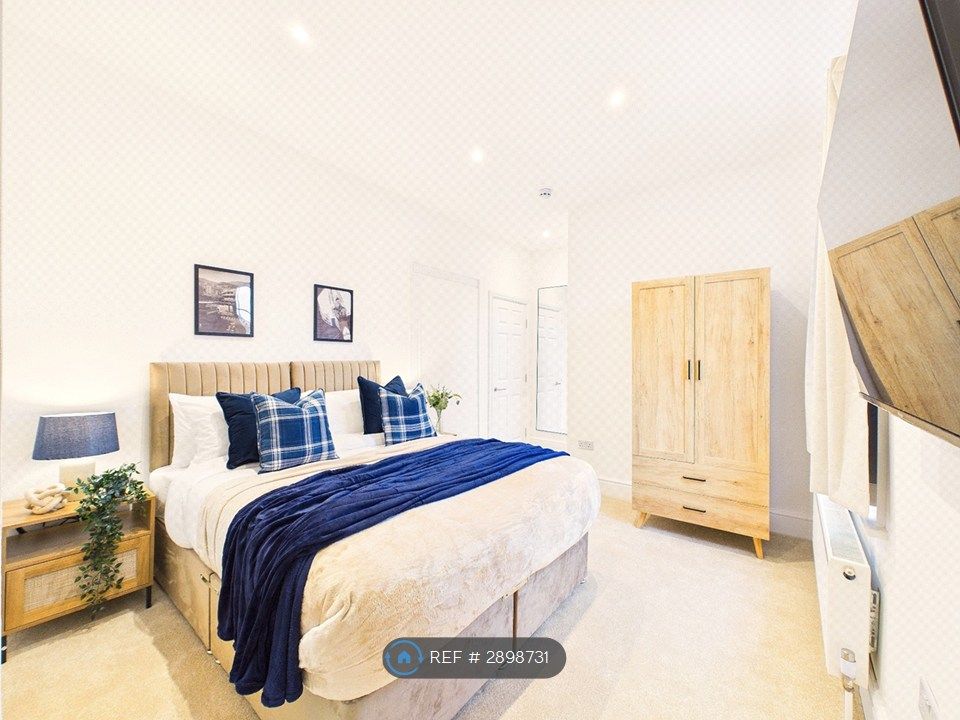 Additional image 9 of 1 bed flat to rentHenrietta St, Cheltenham GL50