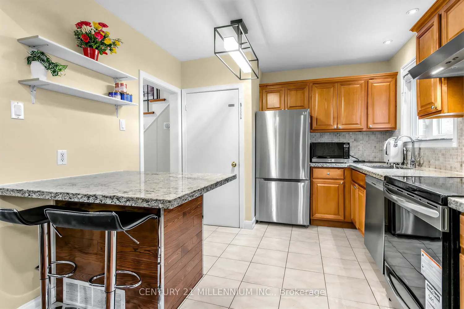 Additional image 6 of 1426 Wilson Avenue