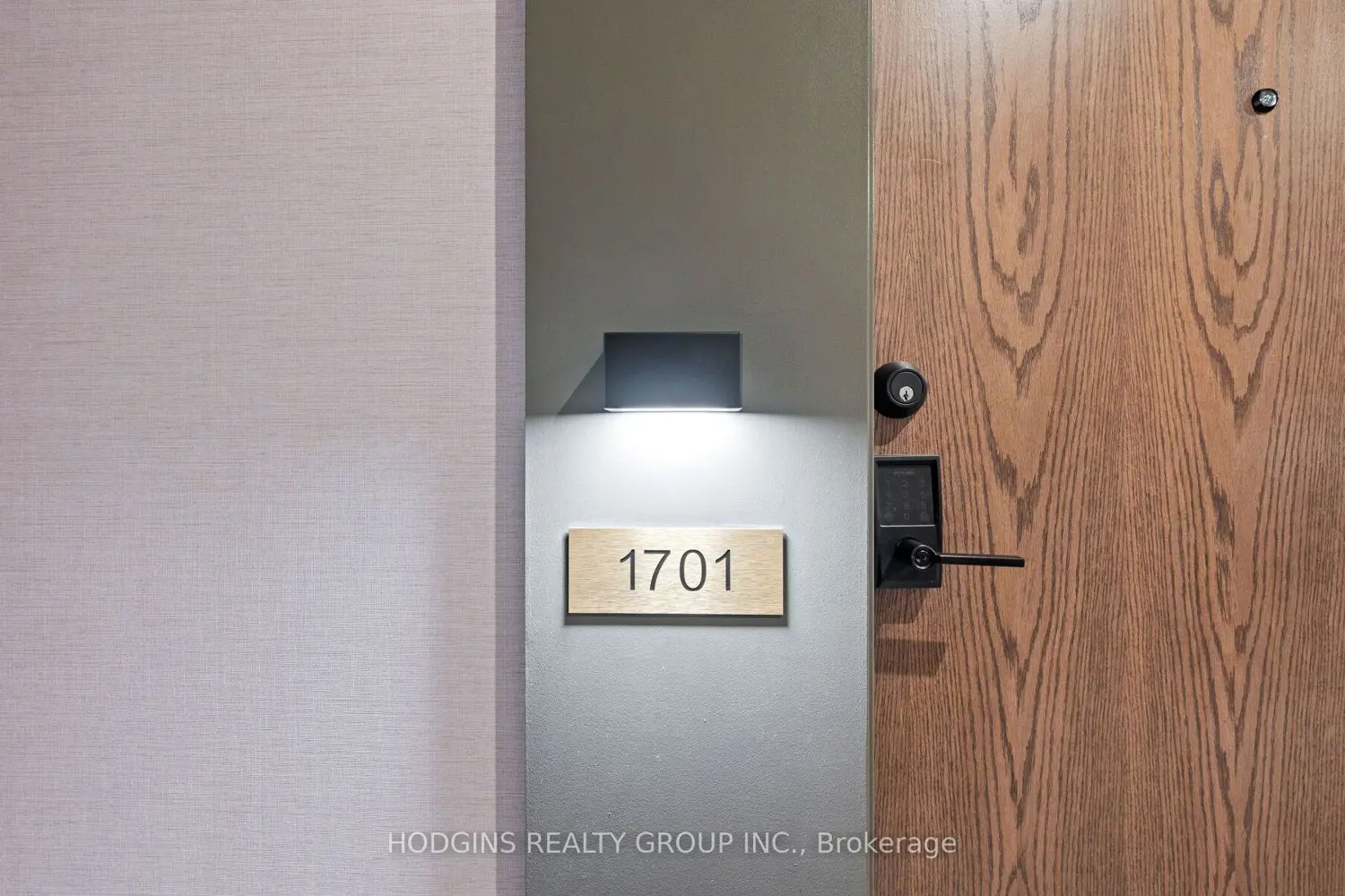 Additional image 3 of 1035 Southdown Road 1512