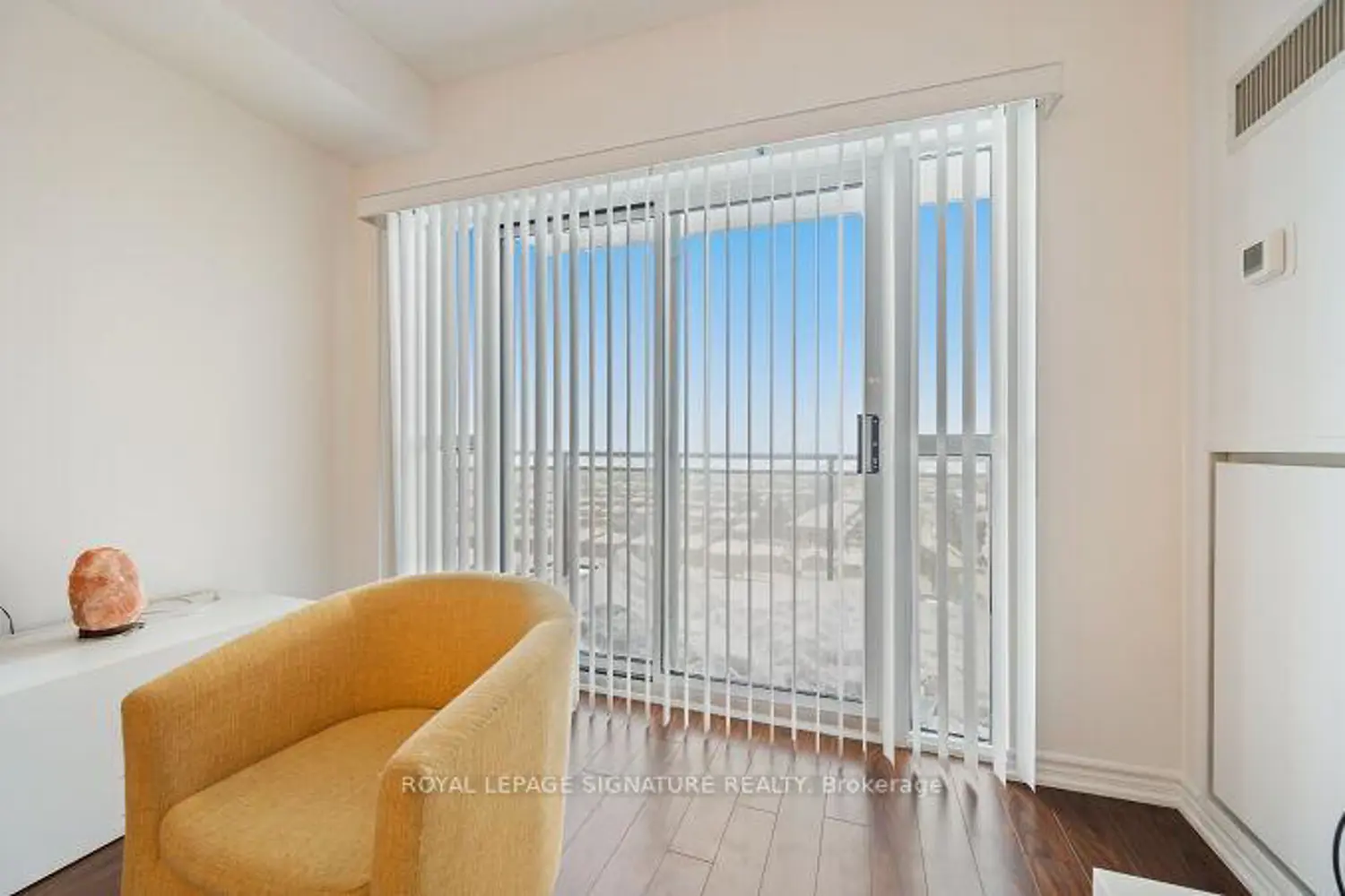 Additional image 10 of 810 Scollard Court 1003