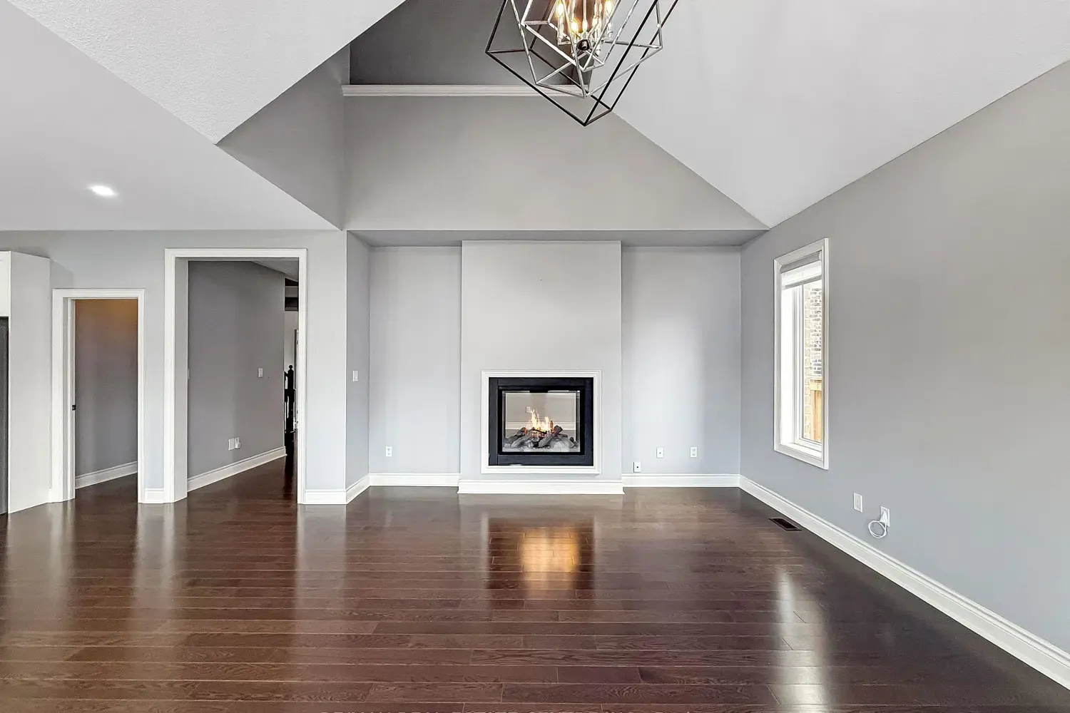 Additional image 10 of 33 Stonegate Avenue