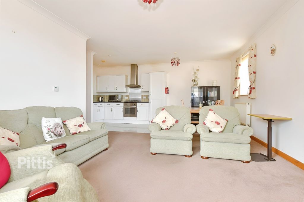 Additional image 3 of 2 bed flat to rentHigh Street, Shanklin PO37