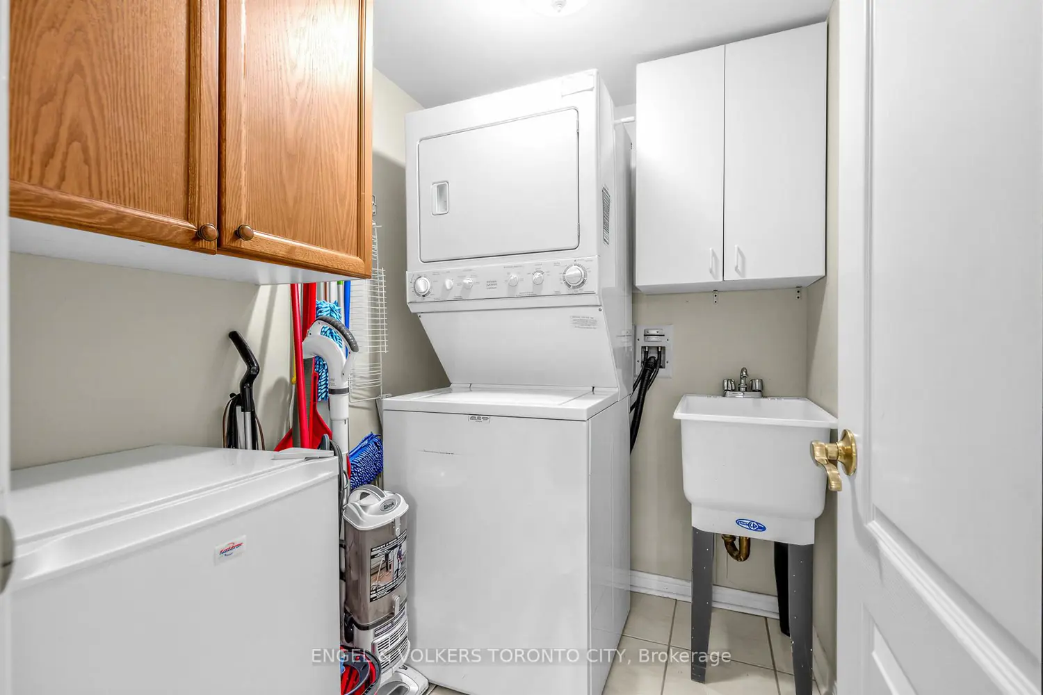 Additional image 16 of 2506 Rutherford Road 105