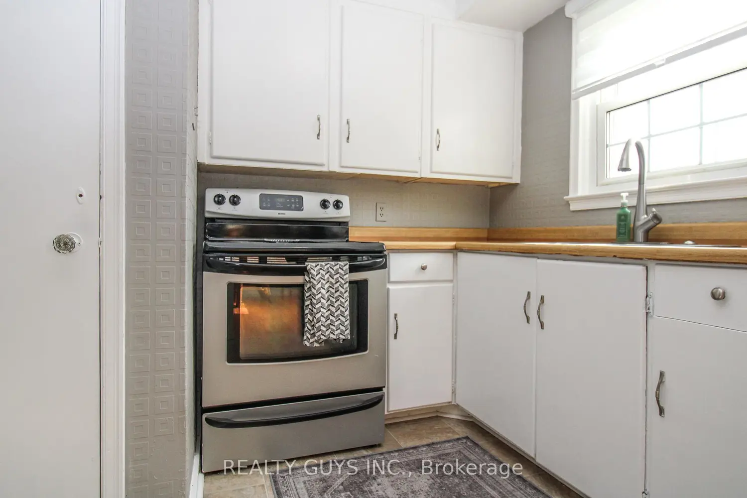 Additional image 12 of 727 Chesterfield Avenue