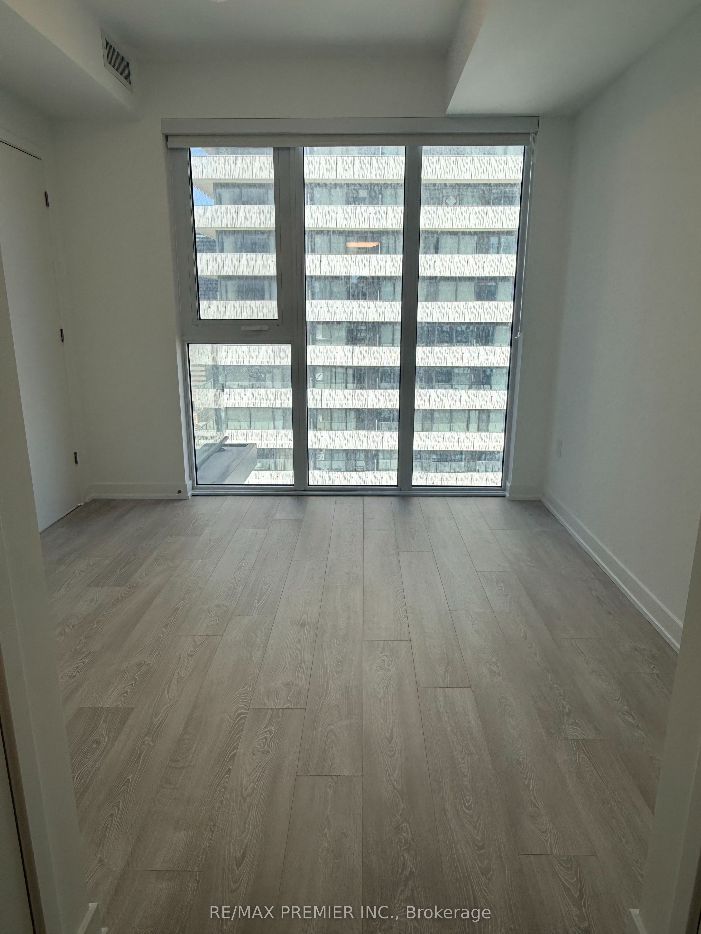 Additional image 5 of 2410-634 Church Street, Toronto, ON, M4Y 2G3
