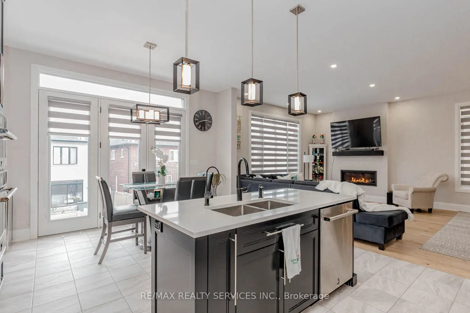 Additional image 8 of 130 Pondcliffe Drive
