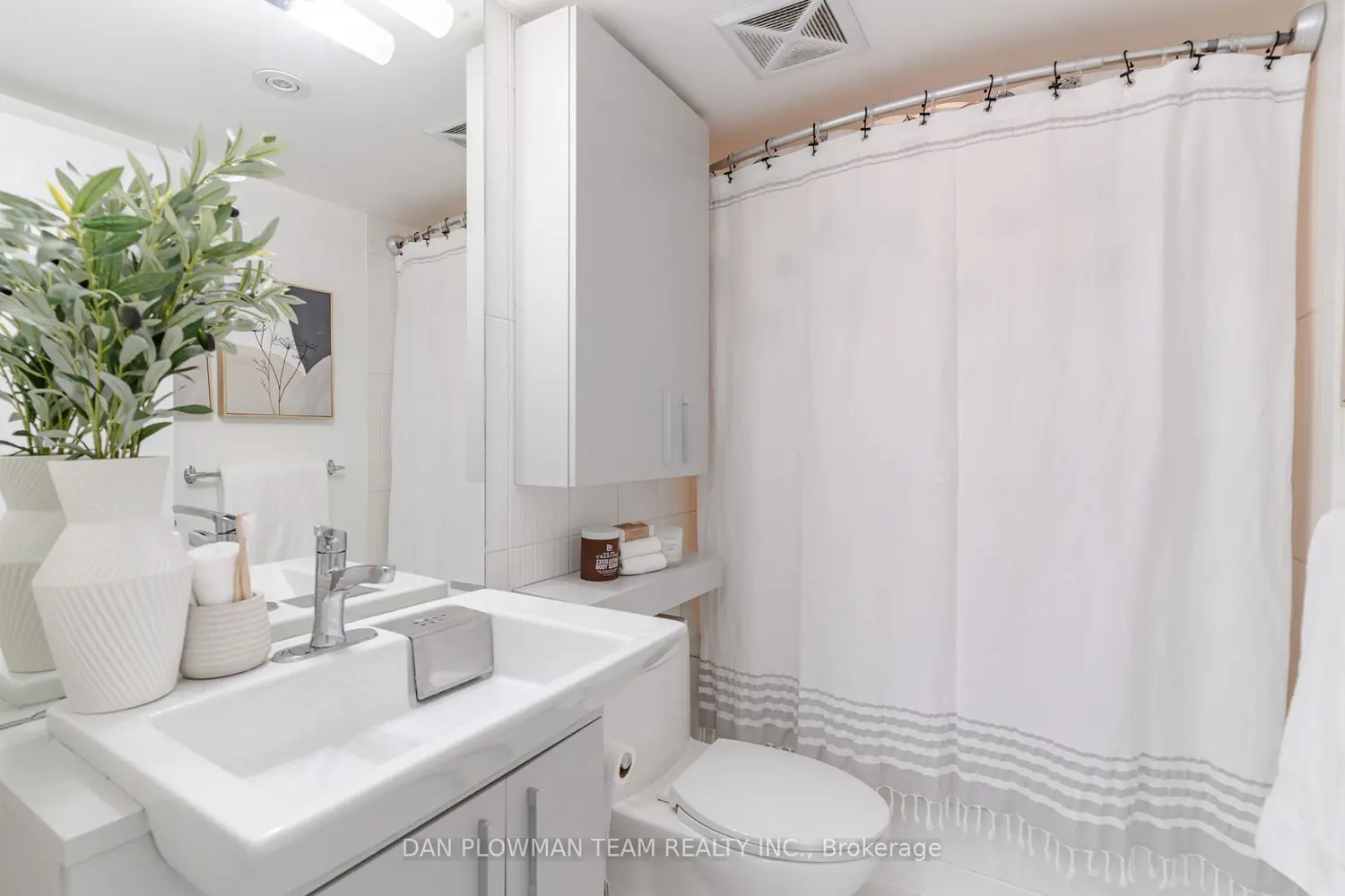 Additional image 9 of 8 Telegram Mews 1006