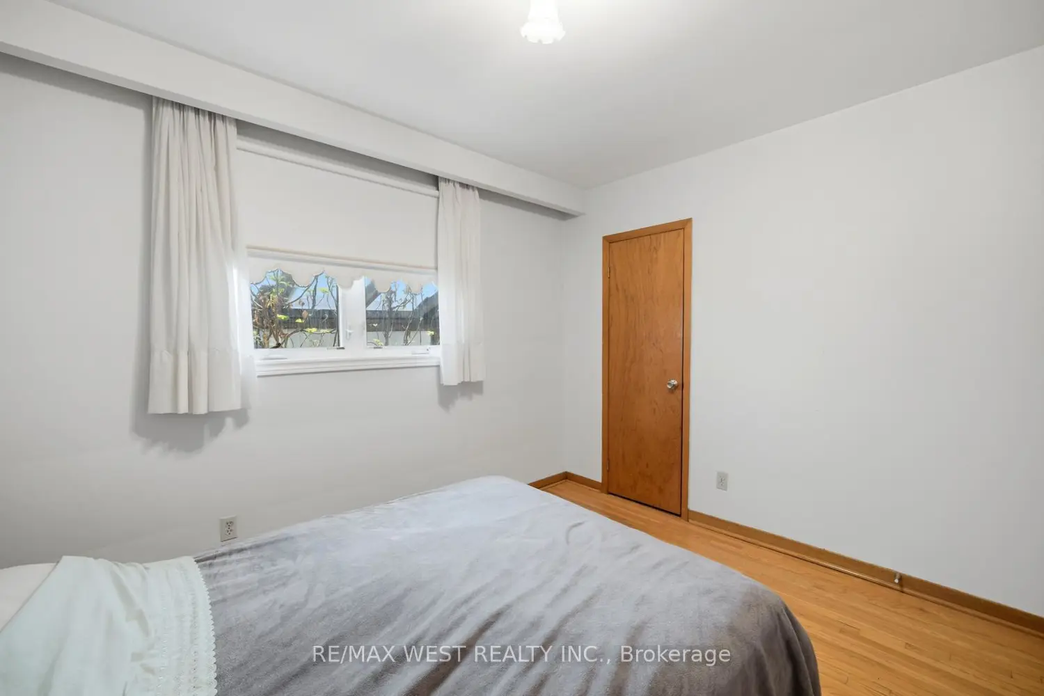 Additional image 9 of 111 Shoreham Drive