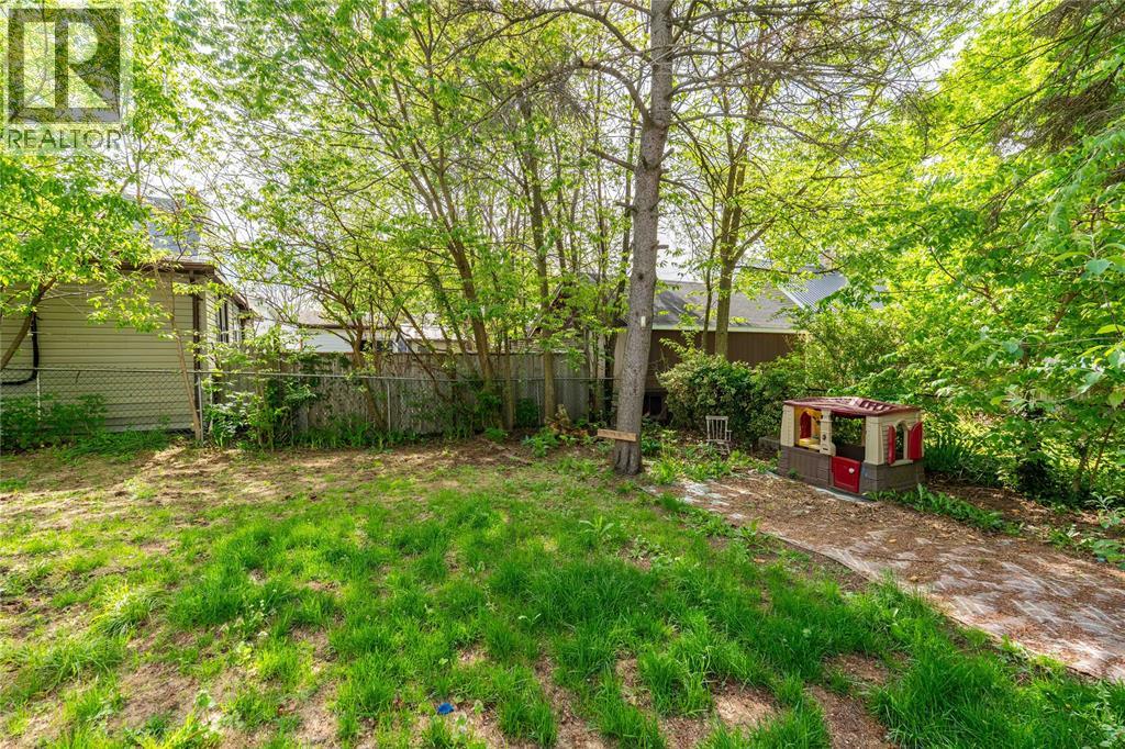 Additional image 5 of 341 Maxwell Street, Sarnia, ON, N7T5E1