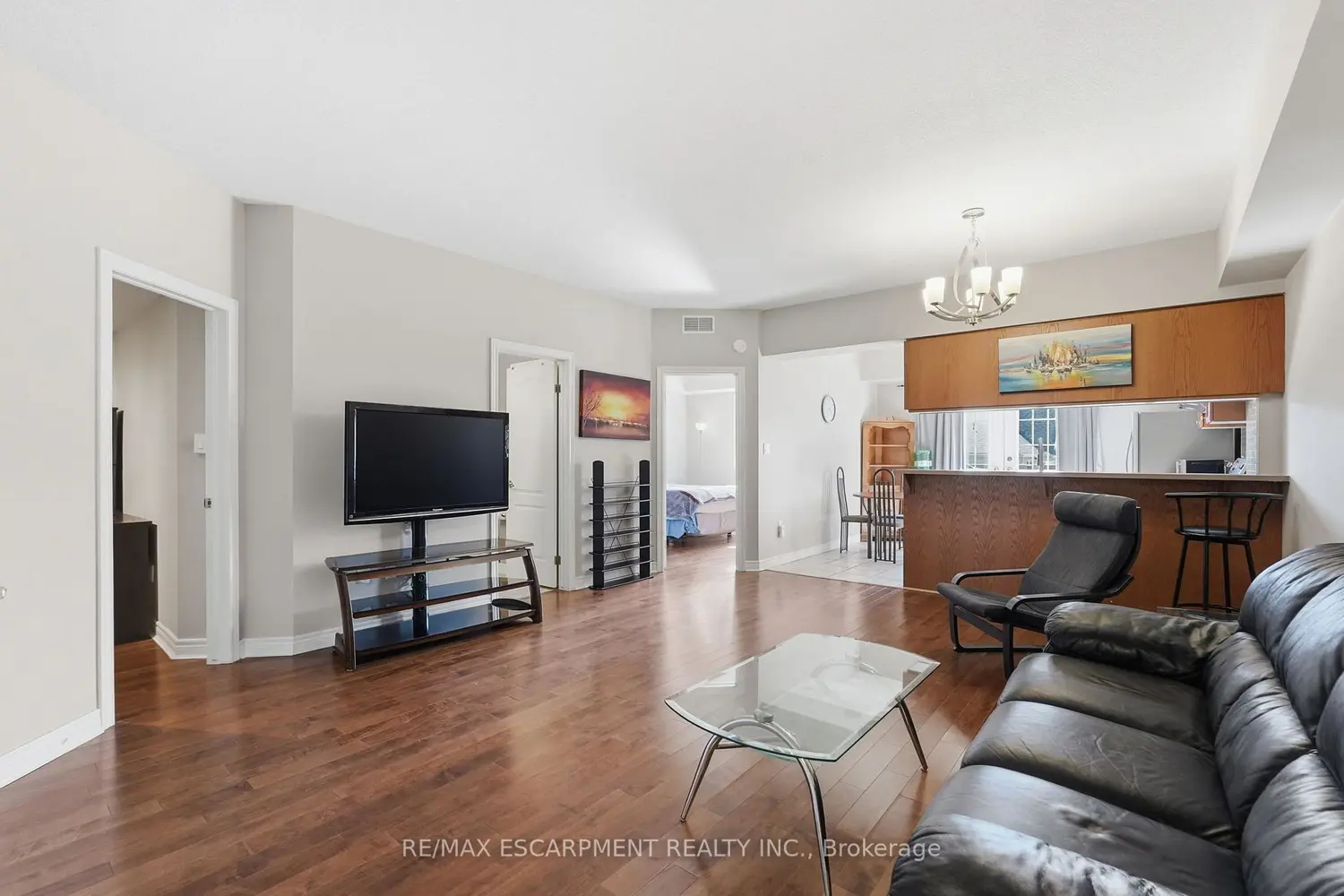 Additional image 6 of 4006 Kilmer Drive 407
