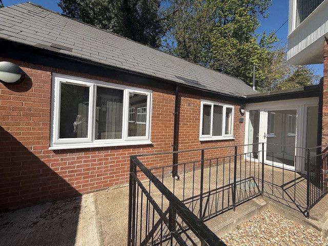 1 bed flat to rentHull HU5 photo 2