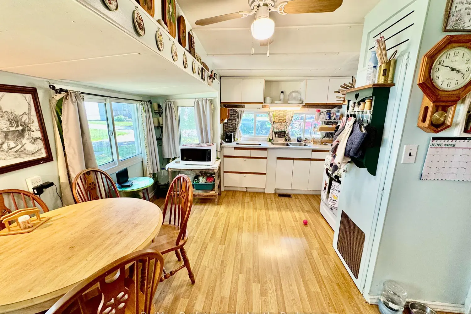 Additional image 5 of 1007 Racoon Road 72