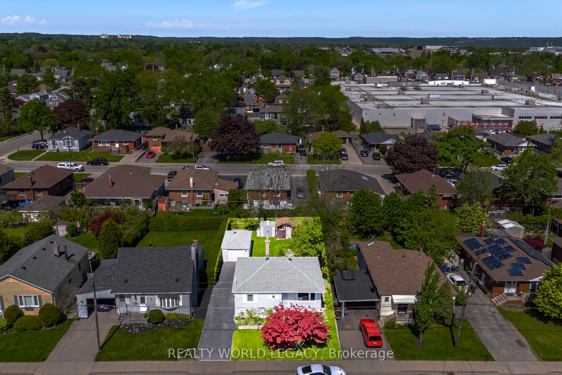 Additional image 3 of 94 Clarendon Avenue, Hamilton, ON, L9A 3A3