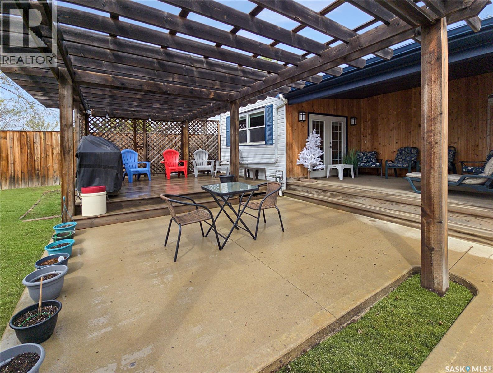 1301 W Avenue N, Saskatoon, SK, S7L3J2
