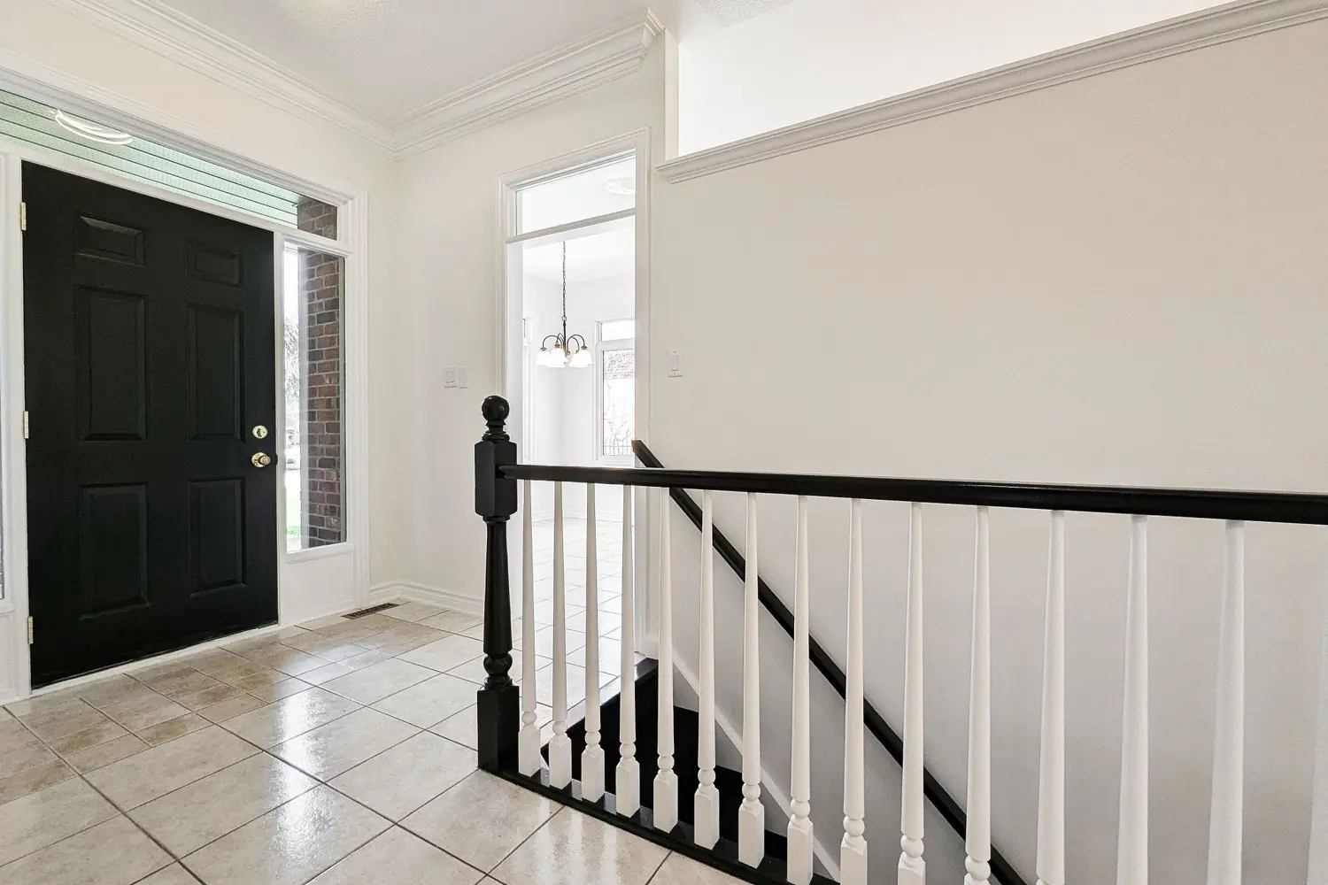 Additional image 6 of 400 Ambleside Drive 10