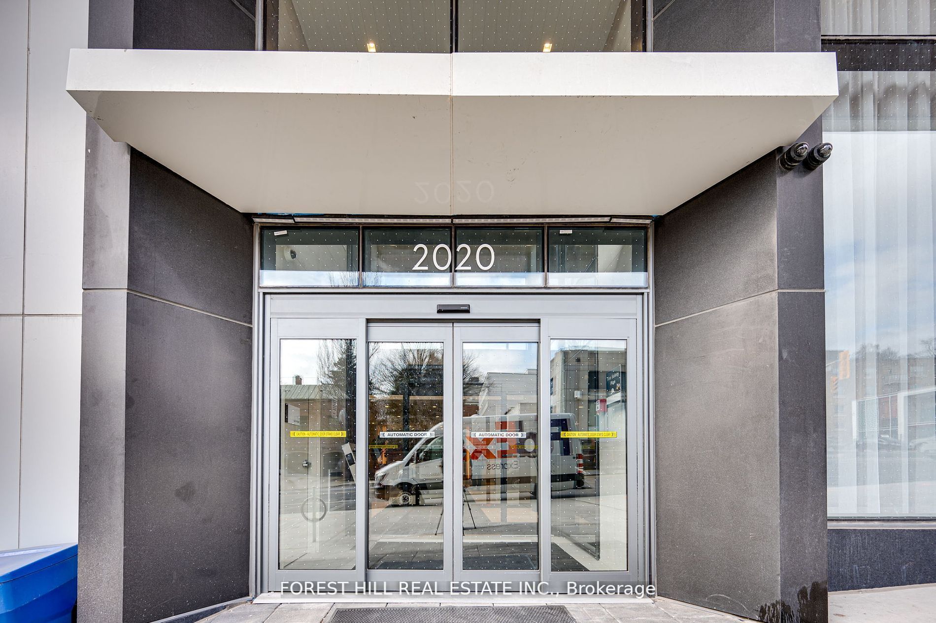 918-2020 Bathurst Street, Toronto, ON, M5P 0A6
