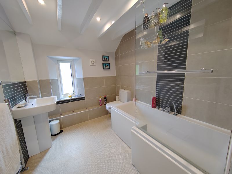 Additional image 8 of 3 bed property to rentRosebank, Brampton CA8