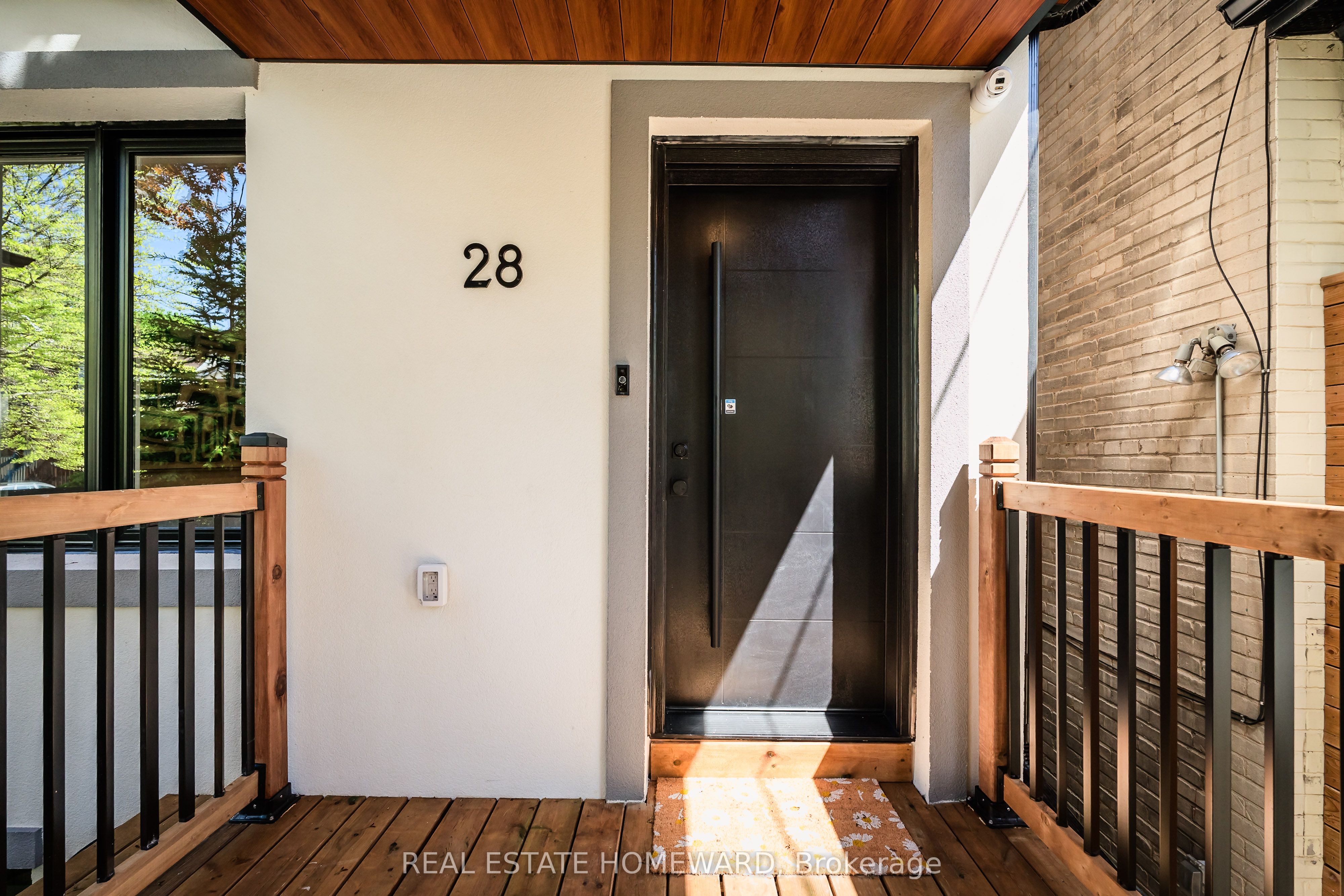 Additional image 3 of 28 Richard Avenue, Toronto, ON, M4L 1W9