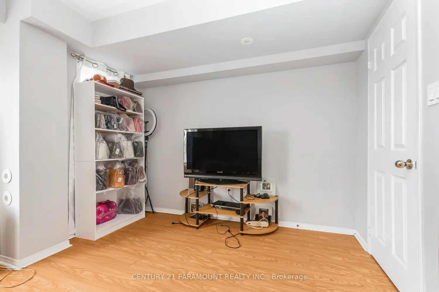 Additional image 18 of 200 Mclevin Avenue 10