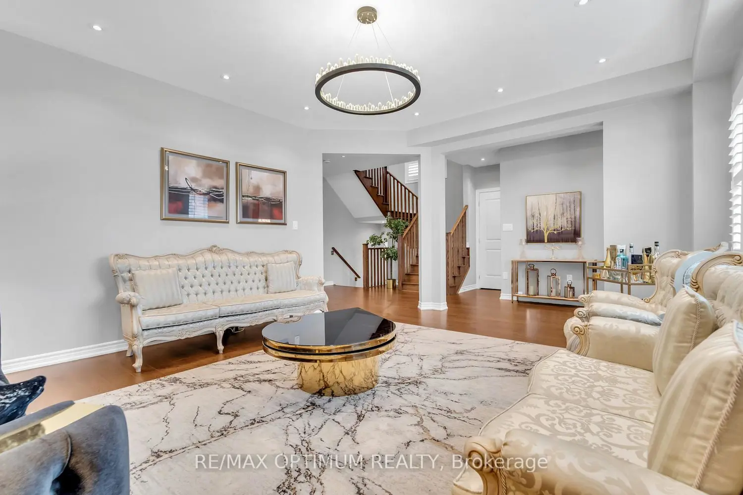 Additional image 4 of 450 Brisdale Drive