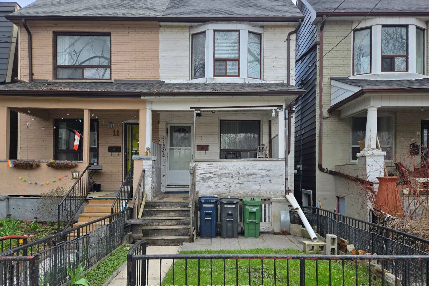 9 Saint Clarens Avenue