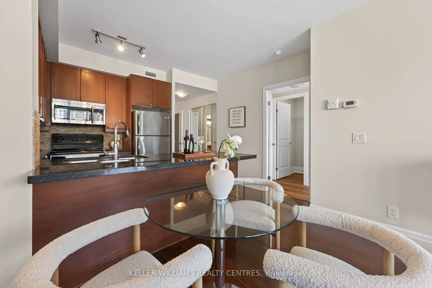Additional image 13 of 57 Upper Duke Crescent 304